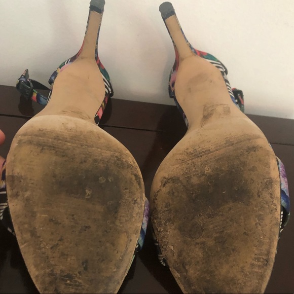 High Heel shoes - Picture 5 of 5